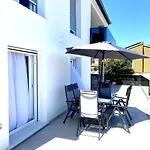 Seaview Апартаменты *