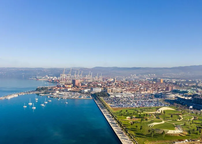 アパート Seaview コペル