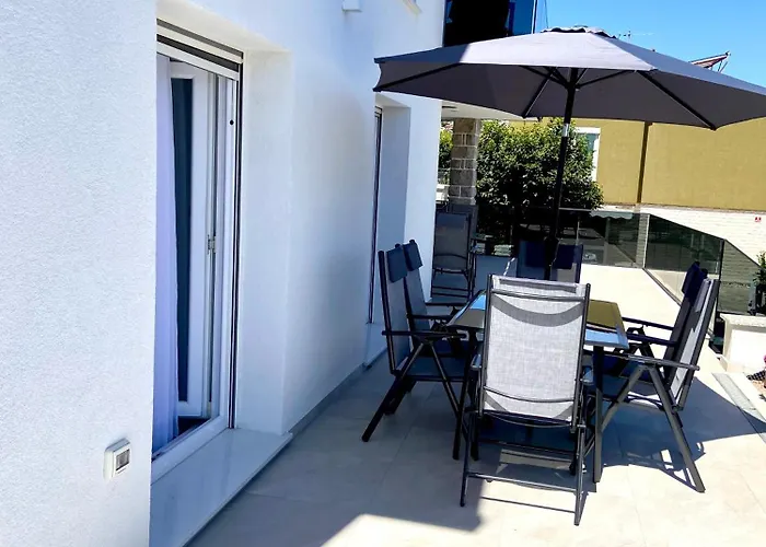 Seaview アパート コペル